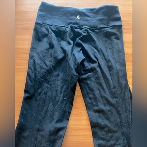 Lululemon Reversible Flare Leggings/Pants (Groove Pant) Size 4